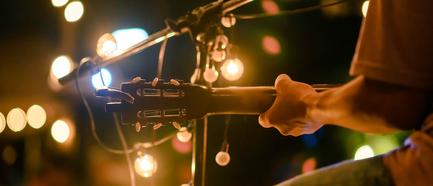 embers terrace carousel with guitar